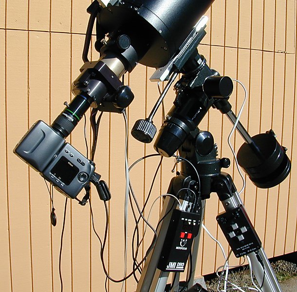 Nikon Coolpix 990 Digital Camera on telescope