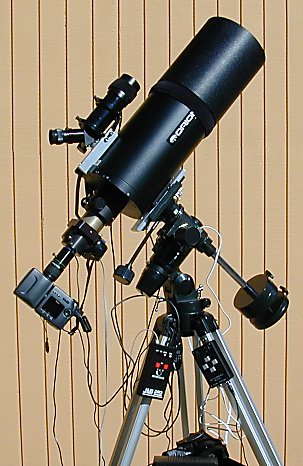 Dwars zitten luisteraar kiespijn Nikon Coolpix 990 Digital Camera with Orion Argonaut™ 150mm  Maksutov-Cassegrain Telescope